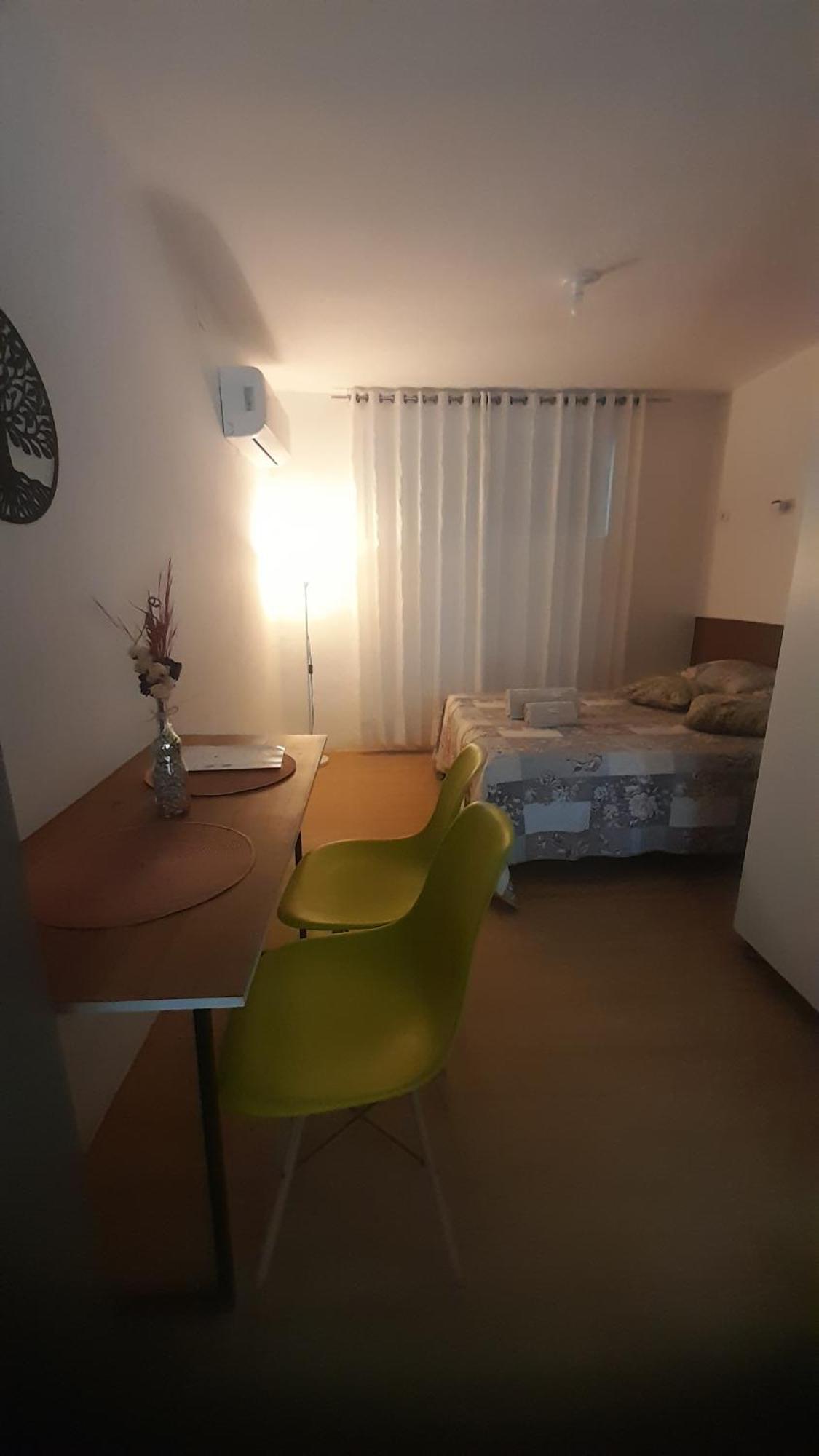Apartment Casa Amarela - Unidade 02 *